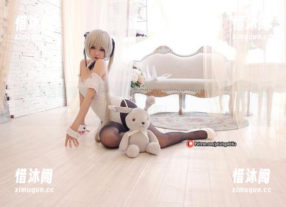 别小看这眼镜娘，PotatoGodzilla的休闲写真，图片里全是心思啊！