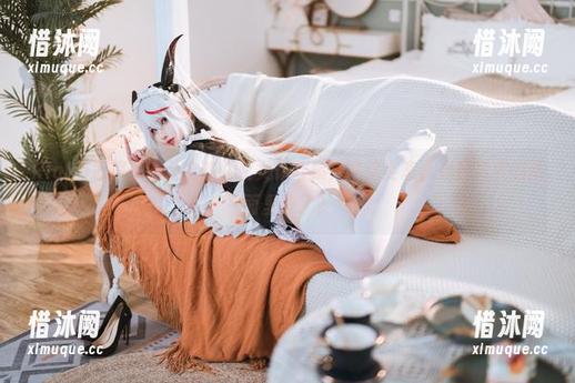 Rioko凉凉子的杀生院膝皮女仆合集，瞧这姿态，是在真实的画面里醉了？