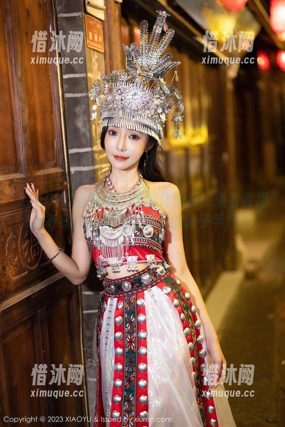 XIAOYU语画界 - 定制化娱乐！来看看周思乔Betty学姐图集里的段子手气场