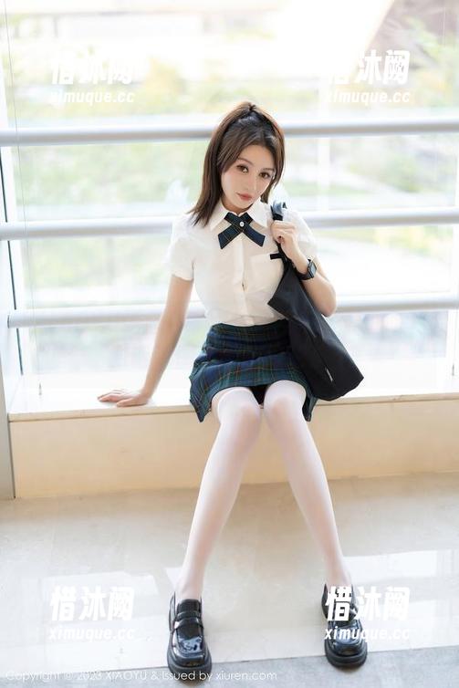 XIAOYU语画界 - 梦心玥与听诊器的乖巧对话，图库里的隐秘护士