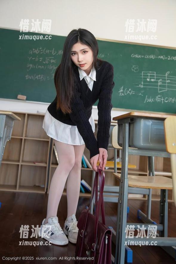 Xiuren秀人网-妲己_Toxic Xiuren秀人网 - 淡淡的妲己_Toxic,她的作品在资源中自带无法言语的轻盈性感。