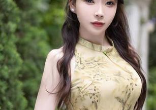 Xiuren秀人网 – 赵惟依coco的私拍：这身死库水，完全不怕水波荡漾啊！