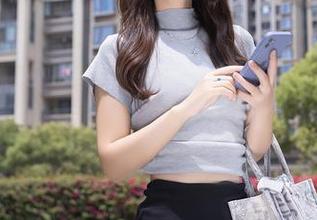 Xiuren秀人网 – 美得让人心慌的香澄在东京海边精选写真集，光影太迷了！