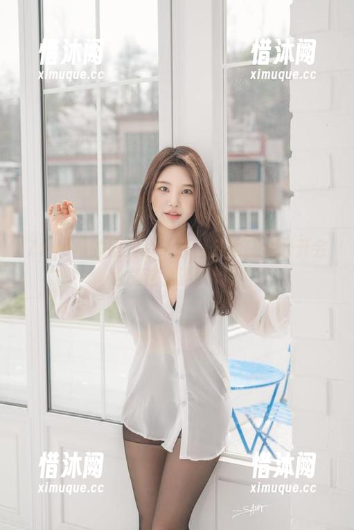 Zzyuri的职业装：原图合集，办公开会也能这么迷人吗？