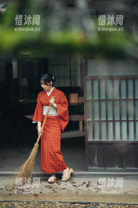 忍法色诱之术前行中：けん研私房合集，新奇又奇怪