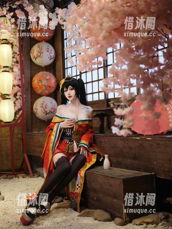 来吧，跟上一米八的大梨子的脚步，免费在线看‘裸足’的独特调调！