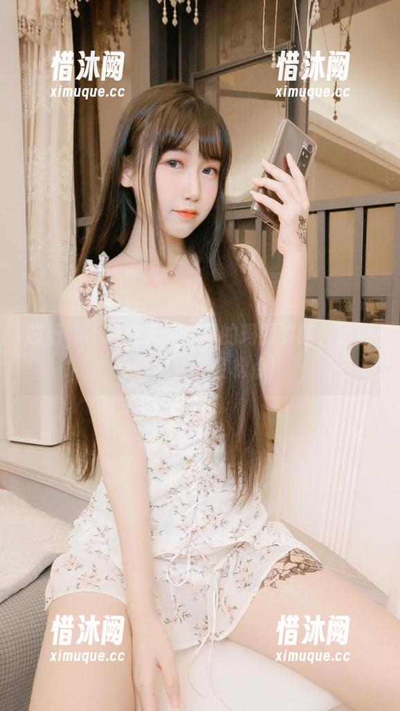 哎呀，不呆猫无圣光下的玛丽罗斯，涂油比基尼，放轻松点！