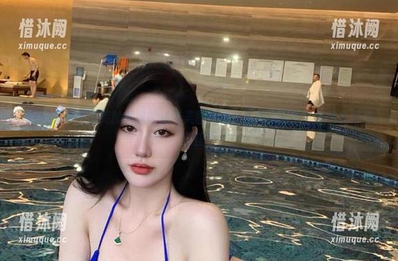 不爱笑的赛琳 微密圈 - 不爱笑的赛琳的秘书美图合集:看她如何把工作装扮得有趣些!