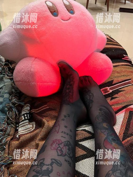 微密圈 - 卡通百科老王的粉色图册，免费拿走尝鲜吧！你会爱上它的，我敢打赌——可别找我退款哦！