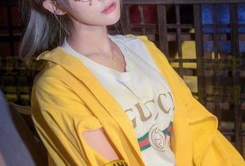 美图更新不过是个幌子，想看看修车妹在下萝莉控ii的个性风格？快来围观！