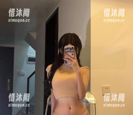 微密圈 - 婚纱并不都是温柔的，看看女刺客的定制作品吧