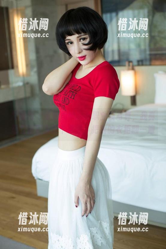 尤果网-周妍希 尤果网 - 看到周妍希的职业装写真,我真想立刻回去开个网盘,把我的衣柜翻一遍