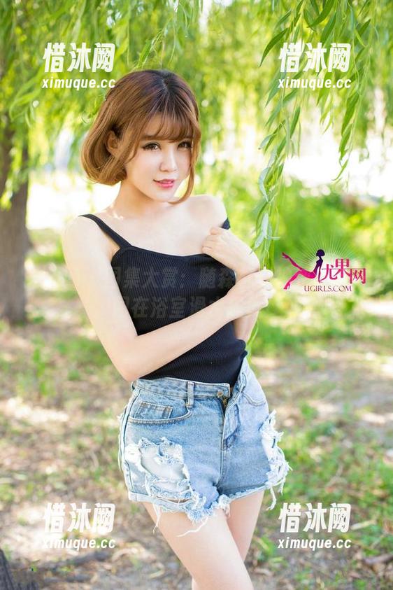 尤果网-纯小希 尤果网 - 图集大赏:随森林女神纯小希一同在浴室滑水成真!