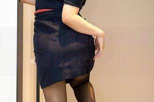 尤蜜荟 – Lingyu姐姐的写真合集，分享全场最佳眼球吸引器！