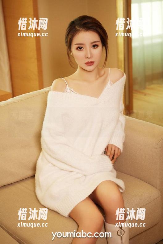 尤蜜荟 - 李纤纤的健身旅程：她的写真集打破传统健美的界限