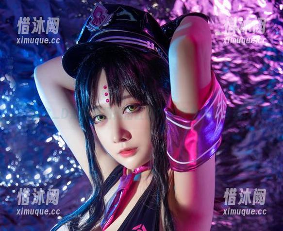 念念_D是如何拥抱浴缸的？快来免费找答案！