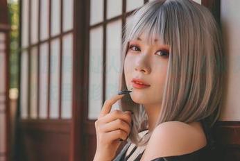 末夜787新图集：让人挪不开眼的猫娘衣橱，内衣里的珍珠也太闪了吧？