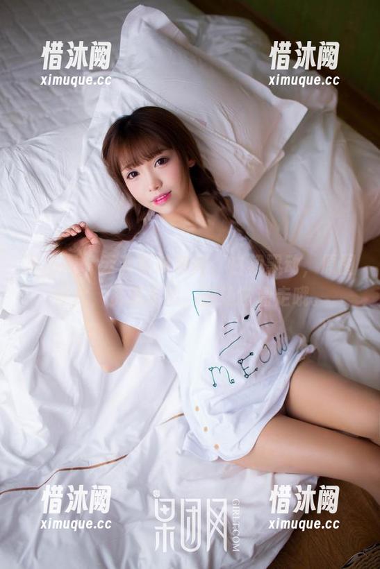果团网-云菲菲 果团网 - 云菲菲转身间,白裙飘动,原图在此,资源直达,别让它溜走哦。