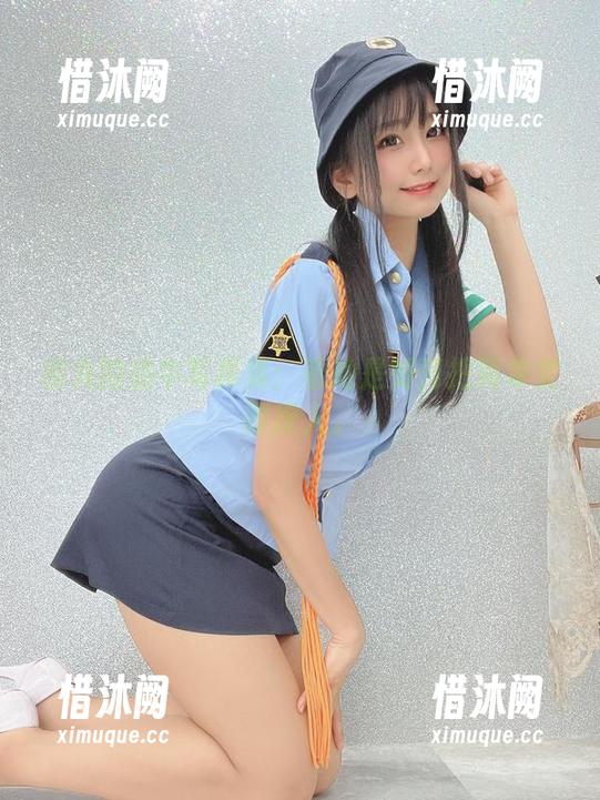 柳丸的奶牛写真集：看她是如何把简单变得撩人。