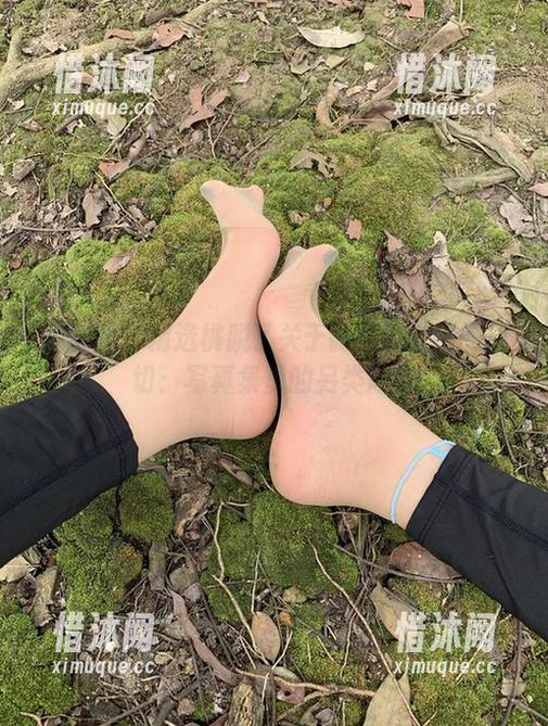 桃脱了 微密圈 - 精选桃脱了关于微信朋友圈的一切:写真集里的另类风情