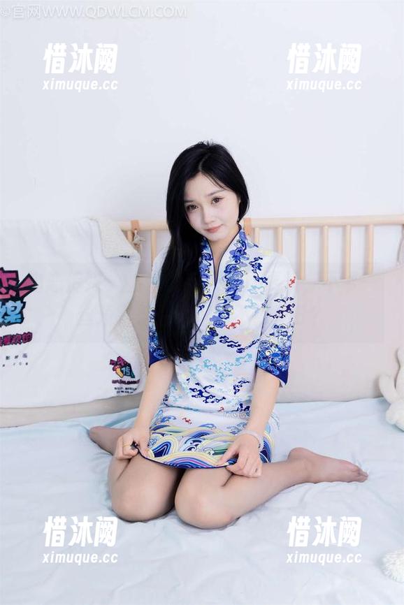 物恋传媒 - 嘉木的毛衣写真更新，不带一丝预警，你说这算不算过分？