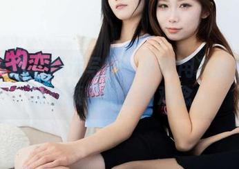 物恋传媒 – 精选写真：小昭用灰丝挑战了我对颜色的全部观念！