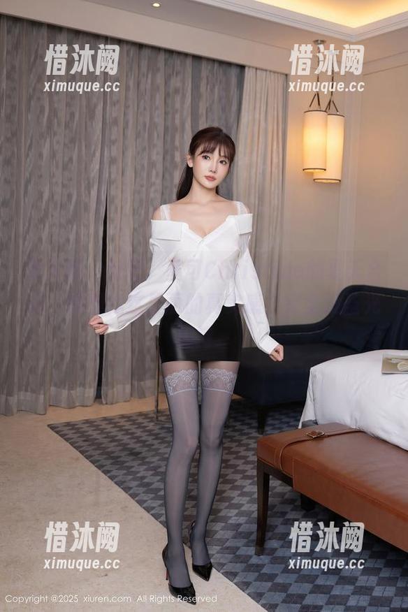 秀人网-黄可Christine 秀人网 - 好吧,黄可Christine的夏天合集,慢慢找这里面的真实感,完全没圣光加持。
