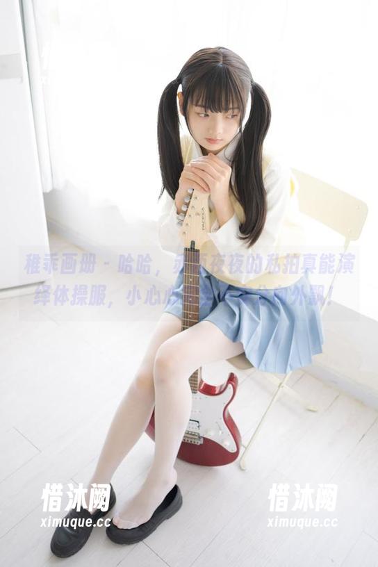 稚乖画册-赤西夜夜 稚乖画册 - 哈哈,赤西夜夜的私拍真能演绎体操服,小心心完全不安分向外飘!