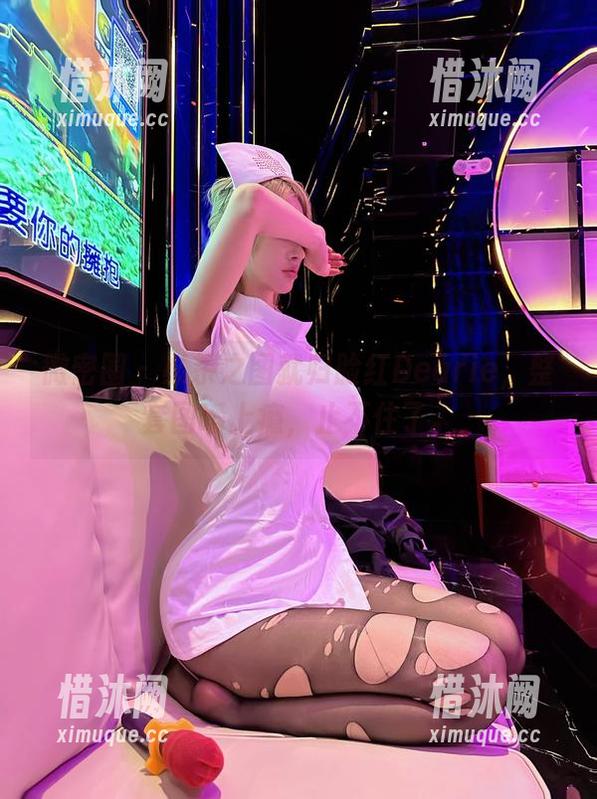 脸红Dearie 微密圈 - 必杀之图就归脸红Dearie,整套图嚼上瘾,止不住了。
