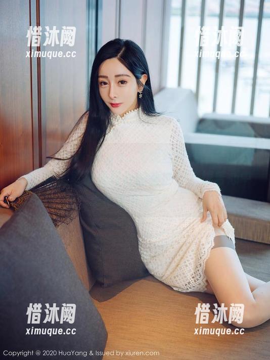 花漾show - Egg_尤妮丝在线，一副眼镜，原图就像是打开的新世界，恍若心中小宇宙在旋转。