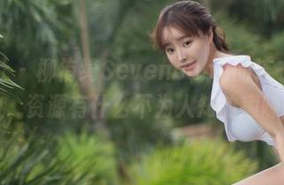 菠萝社 – 柳侑绮Sevenbaby的连衣裙与私拍，资源有什么不为人知的趣味吗？