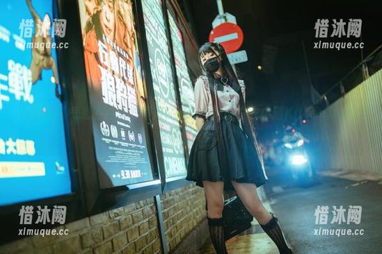 落落Raku 一组有猫气息的合集,落落Raku与她的白衣小猫Kitten真是别有洞天!