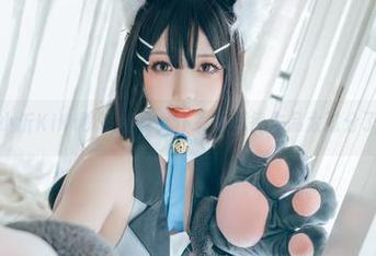 蓝小沂KiKi秒杀所有女仆？黑贞德作品太过分了吧