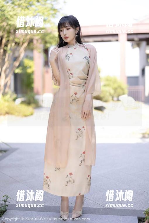 语画界 - 短裙+奶瓶=完美组合，懒人壁纸新选择，别说我没教你！