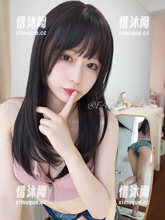 迷之呆梨 迷之呆梨的灰丝资源,算不算一场梦?清清淡淡又充满暧昧,你懂的。