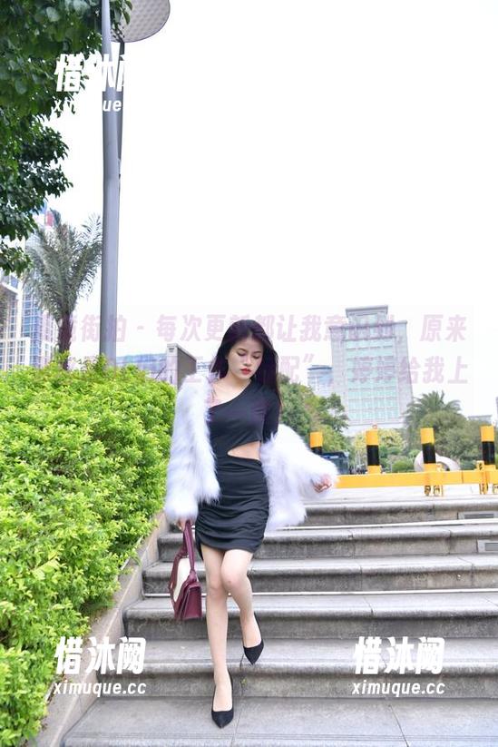 魔镜街拍 - 每次更新都让我意识到，原来黑丝是OL们的工作“标配”，婷婷给我上了一课！